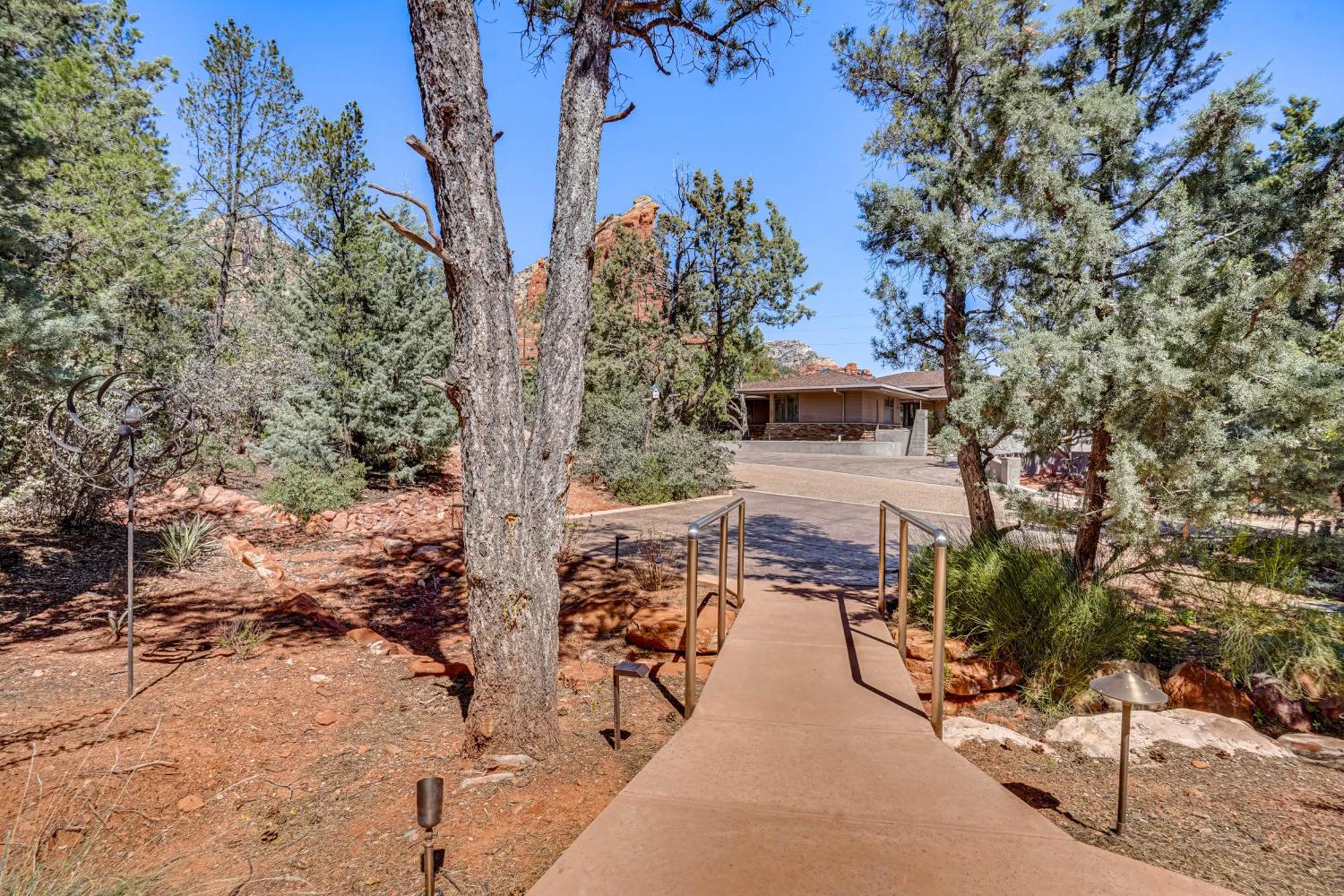 Apartamento Sedona Couples Retreat With Patio Walk To Trails! Exterior foto